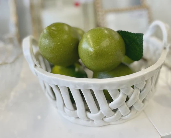 White Lattice Basket Round