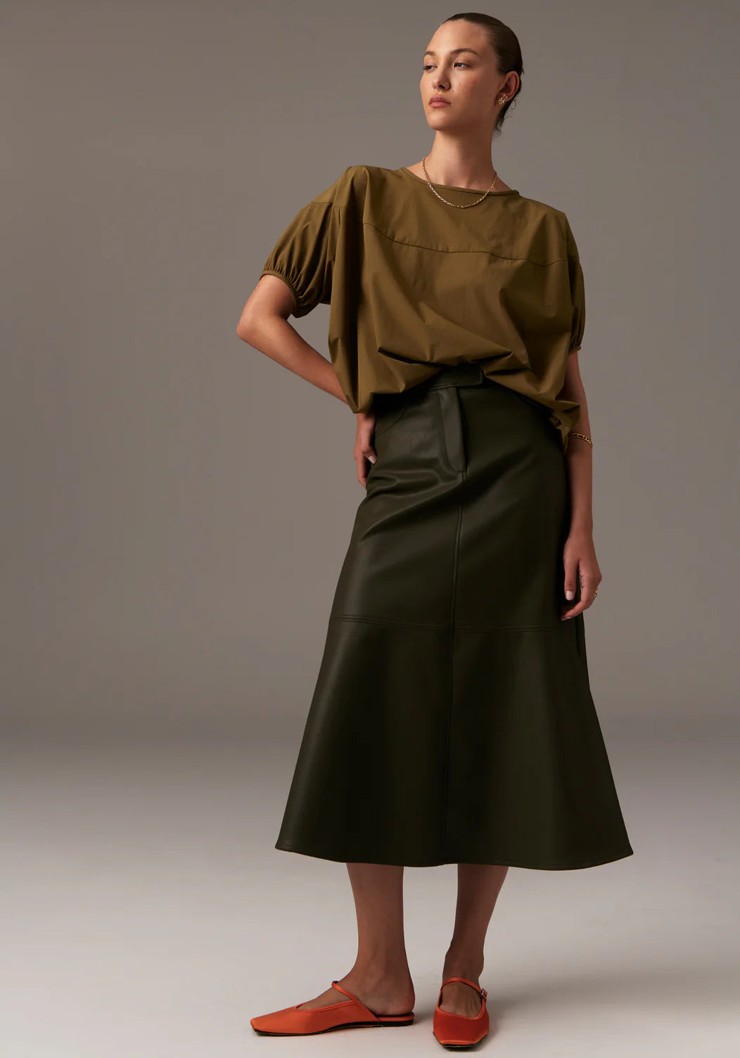 Ollie Faux Leather Skirt / Khaki