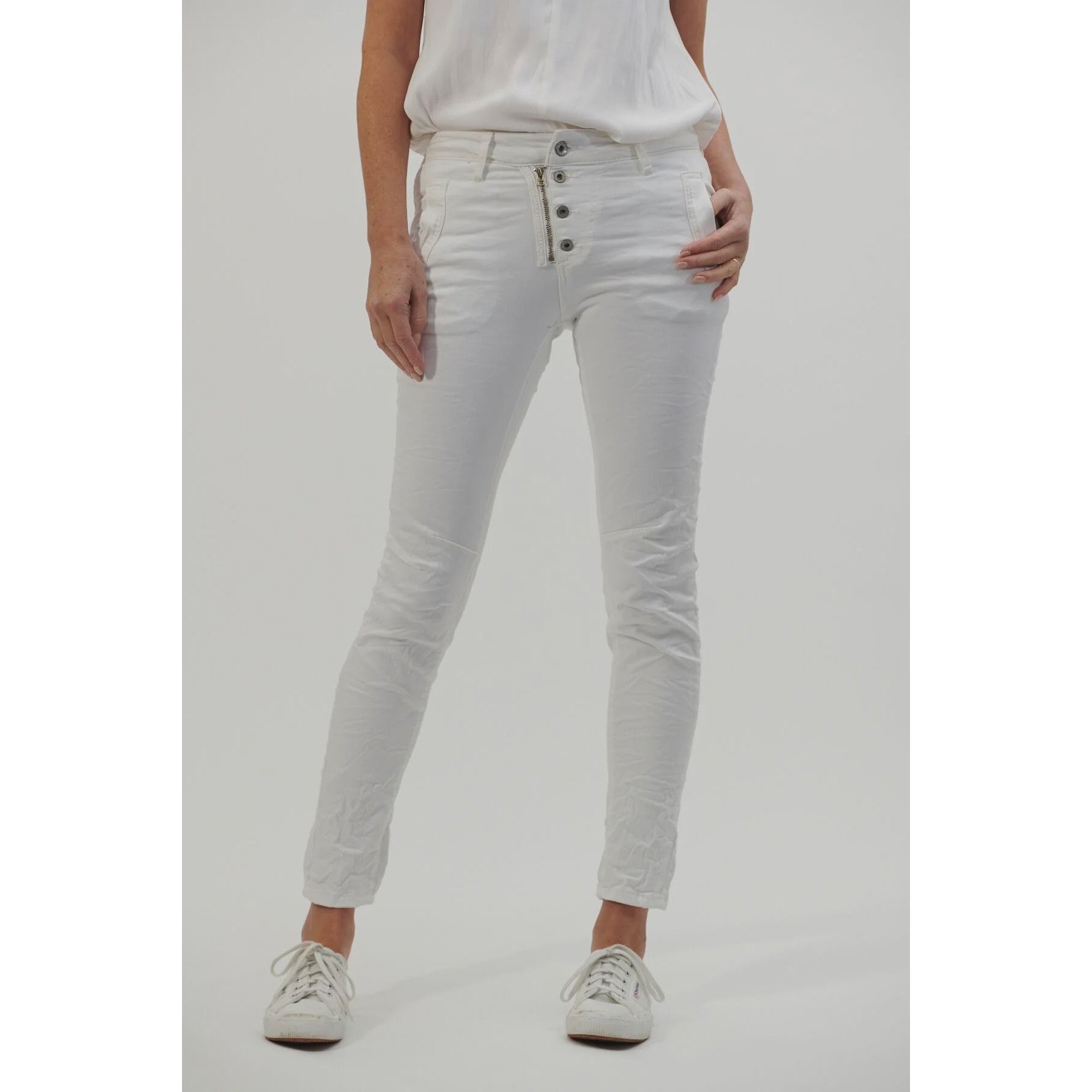 Italian Star Button Jean White